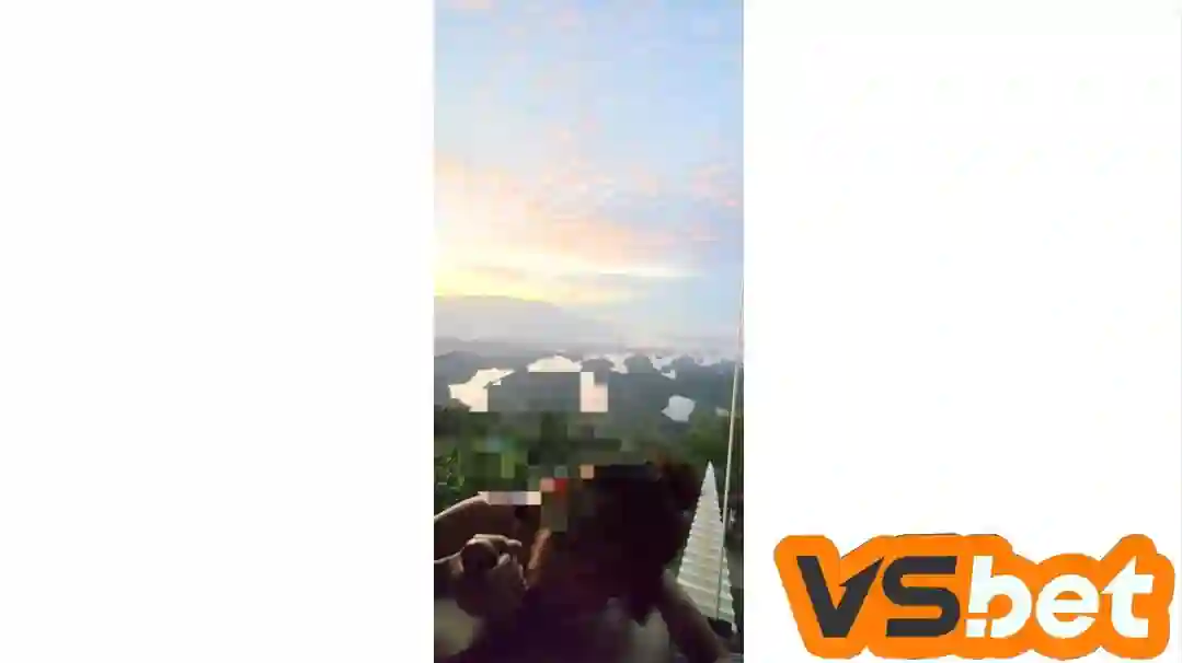Chịch em gái trên tầng thượng 1 - doajoo.com - phim sex quay lén